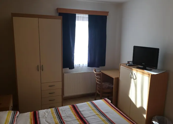 Okrepcevalnica Zemonska Vaga